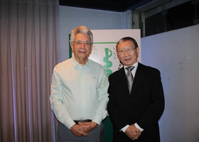 Dr. Marcos Felipe de Sá e Dr. Tomas Kim