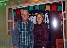 Paulo Márcio Pacheco Araújo e Gislaine Fernandes