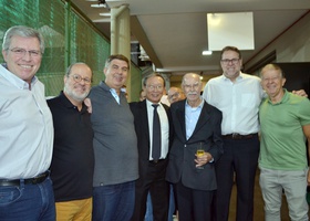 Dr. Fabiano Scandiuzzi, Dr. Moyses de Oliveira Lima Filho, Dr. Gustavo Ribeiro de Oliveira, Dr. Tomas Kim, Dr. Nelson Jacintho, Júlio Cesar Paim e Dr. Juvélcio Fernandes Peixoto