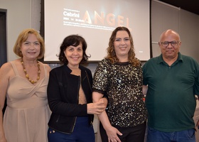 Diretoria do Núcleo: Dra. Noeli Andrade, diretora, Dra. Silvia Pegrino, vice-diretora, Dra. Carla Petean, secretária e o vice-presidente do Centro Médico Dr. Alexandre Firmo de Souza Cruz