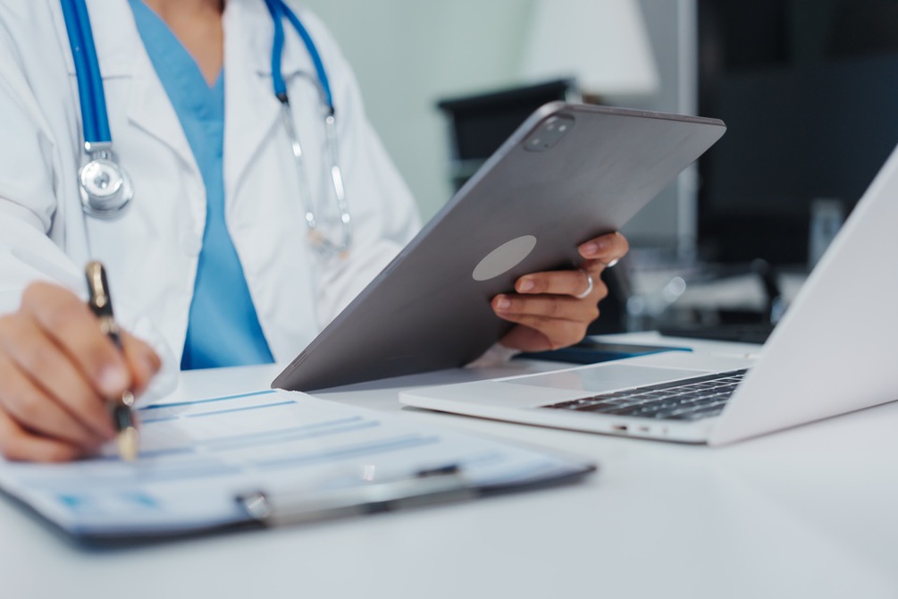 Exame de Proficiência em Medicina é aprovado pelo Senado e segue para a Câmara