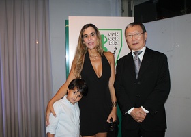 Márcia Aparecida Alves Fonzar, Otávio Alves Fonzar e Dr. Tomas Kim