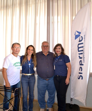 Dr. Tomas Kim, Amanda Ferreira Gomes de Assis Antonio (Sisprime), Dr. Luiz Cláudio Fontes Mega e Alessandra Giarolinetto Baldim (Sisprime)