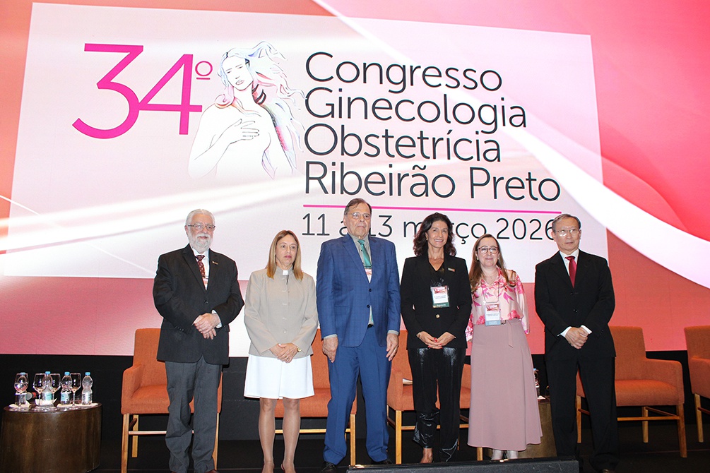 Abertura do 34º Congresso de Ginecologia e Obstetrícia de Ribeirão Preto foi marcada por homenagem e emoção