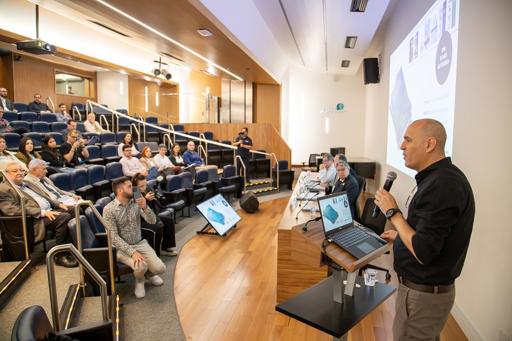Em coletiva à imprensa, APM, FMUSP e SES-SP apresentam Demografia Médica do Estado de São Paulo