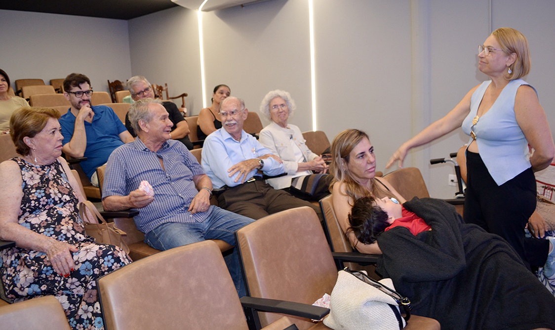 Núcleo de Mulheres promoveu Cine Reflexão, com o clássico Casablanca