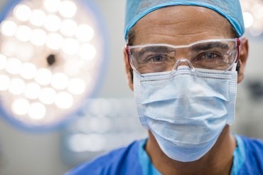 Aprovado piso de R$ 13.662  para médicos e dentistas